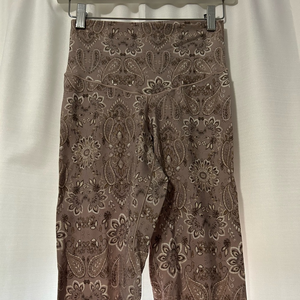 Aerie Paisley patterned leggings